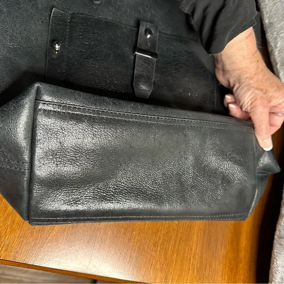 New Botkier Black Leather studded hobo tote with Botkier pouch - Picture 7 of 16